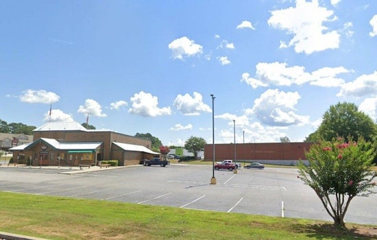 Parking Lot Beatdown Leaves Man Badly Hurt In Anderson County