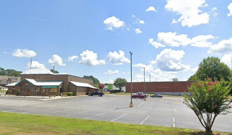 Parking Lot Beatdown Leaves Man Badly Hurt In Anderson County