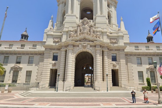 Pasadena Day Laborers Pack Hall To Rage Against 18 Months Of Ice Raids