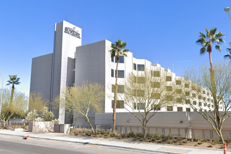 ‘Pay Up, Staff Up’: Sunrise Hospital Workers Turn Up Heat In Vegas Contract Standoff