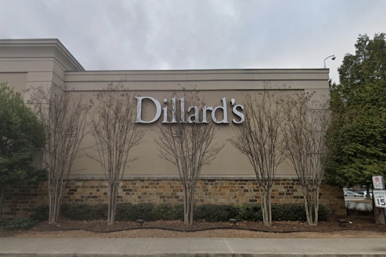 Perimeter Mall Chaos As Dunwoody Cop Bitten And Spat On In Dillard’s Bust