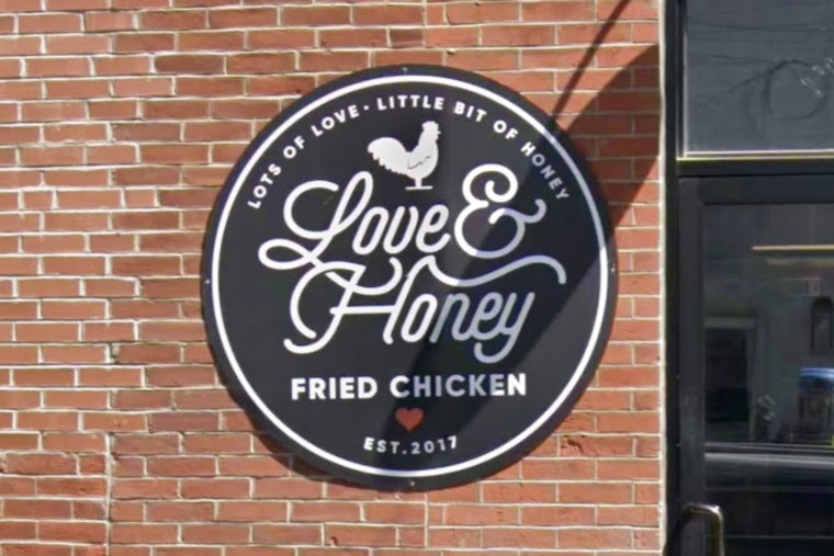 Philly’s Love & Honey Fried Chicken Buzzes Into Barclays Backyard