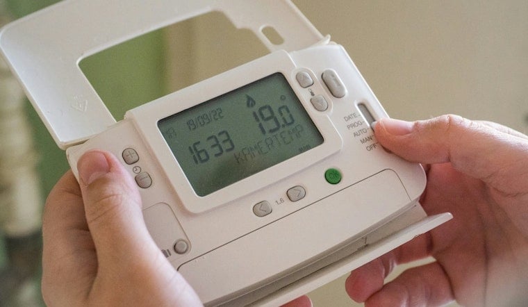 Phoenix Condo Residents Swelter As Broken Chiller Leaves 40 Units Without AC