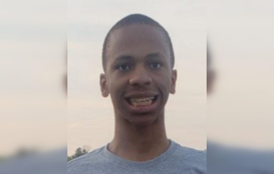 Phoenix Police Seek Missing Nonspeaking 23-Year-Old In SAFE Alert