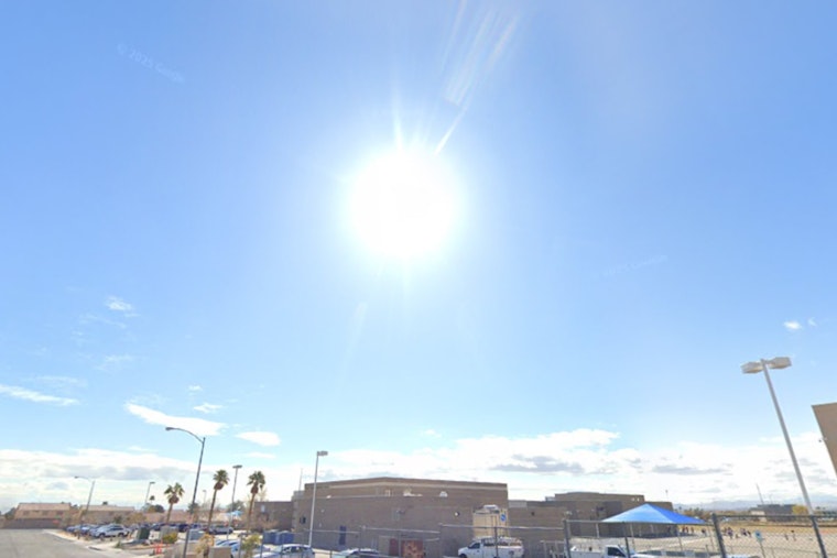 Phoenix Turns Into Blast Furnace As Extreme Heat Warning Stretches Through Monday