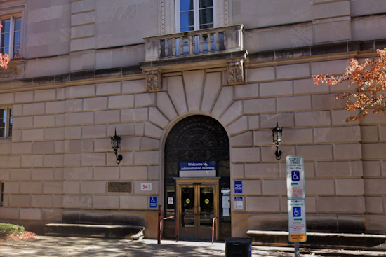 Pittsburgh Schools Chief Keeps Top Job Despite Strangulation Charge