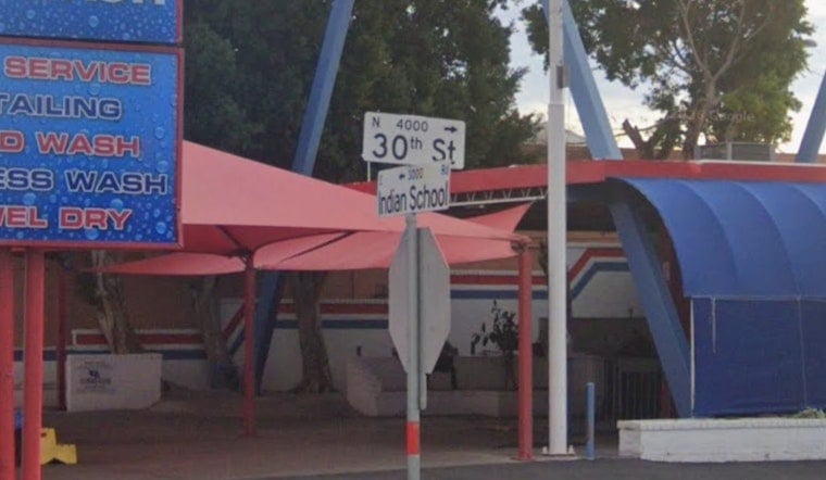 Cops Flood Phoenix Senior Home Before Dawn Near 30th Street