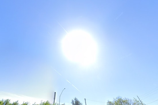 Portland Sizzles Near 90 as Midweek Showers Crash the Party