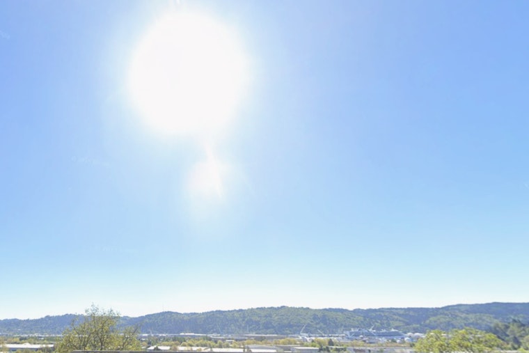Portland Soaks Up Sunny Thursday Before Next Week’s Heat Sneaks In