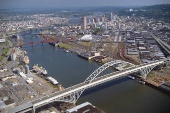 Portland’s Empty Floating Restaurant May Get a Sauna-Fueled Rebirth