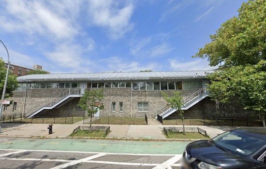 Pre-Dawn Bay View Houses Shooting Leaves Canarsie Man Wounded, Gunman on the Run