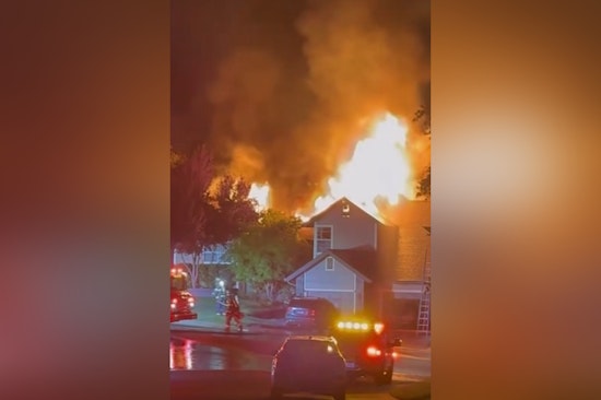Pre-Dawn Folsom Inferno Guts Home, Injures Firefighter