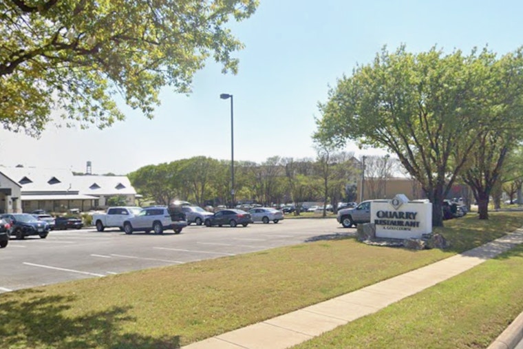Quarry Golf Club Showdown In San Antonio, Man Stabbed After Golf Club Swing, Cops Say