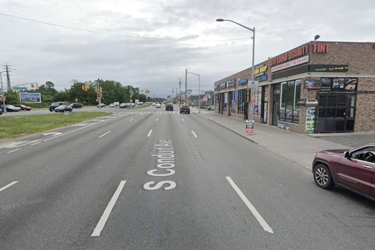 Queens SUV Slam Into Rosedale Tree Leaves Richmond Hill Native Dead