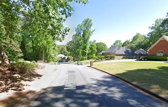 Rabid Bat Scare Rattles Stone Mountain Trail Regulars