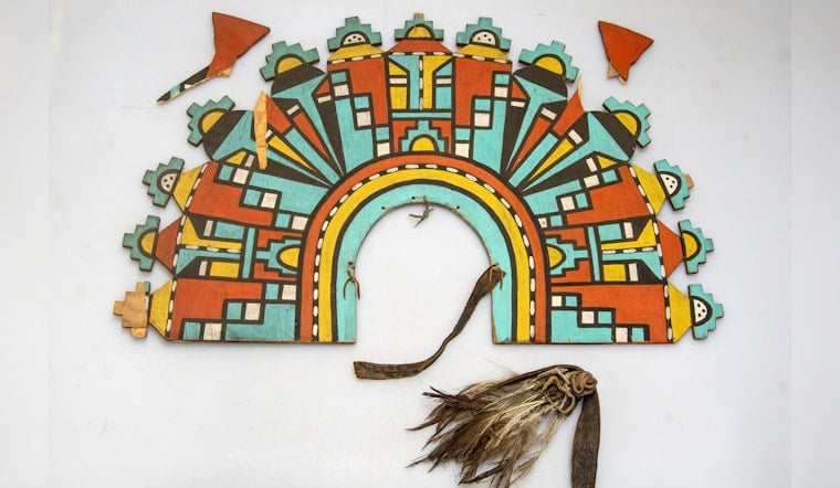 Grand Canyon Photo Fail Shatters Hopi Headpiece