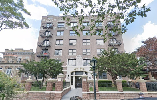Rats Run Wild In Crown Heights Building As Roaches Swarm Eastern Parkway