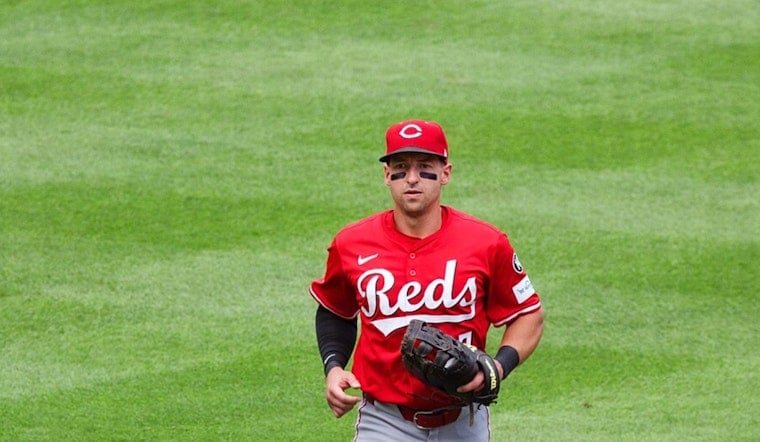 Reds Rocked As Spencer Steer’s Wrist Woe Shakes Up Cincy Lineup