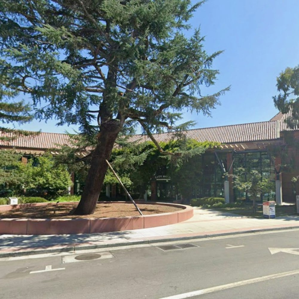 Reef Zaman Turns Old Redwood City Sizzler Into Flame-Grilled Hotspot