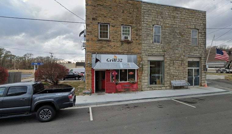 Rent Spike Knocks Edwardsville Favorite Grill 32 Off Main Street