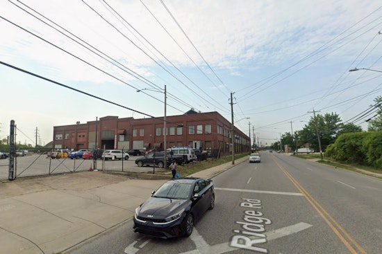 Ridge Road Giant: Old Brooklyn's 107-Year-Old Power Hub Comes Down