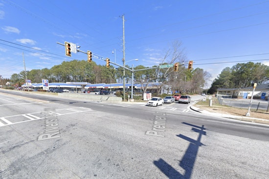 Riverside Parkway Crash Leaves Pedestrian Gravely Injured In Cobb