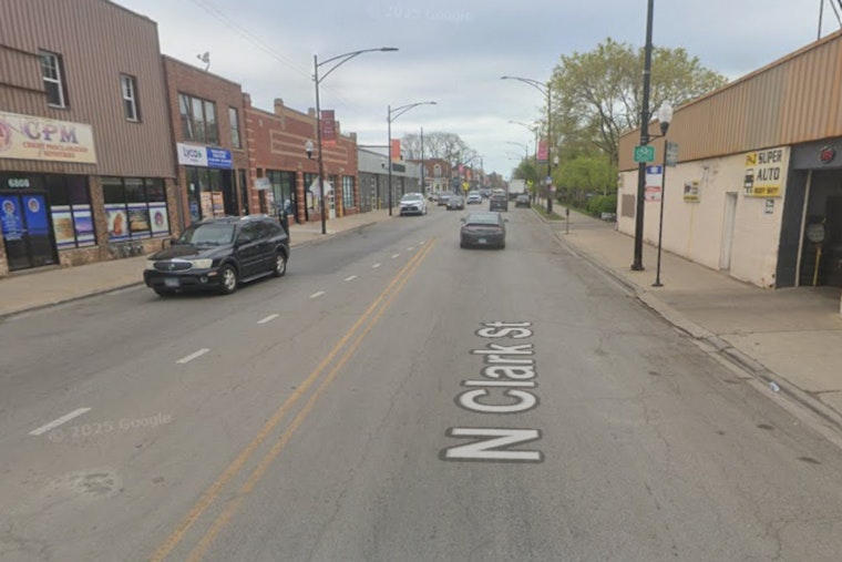 Rogers Park Chaos As Thieves Smash Stolen SUV Into Line Of Cars