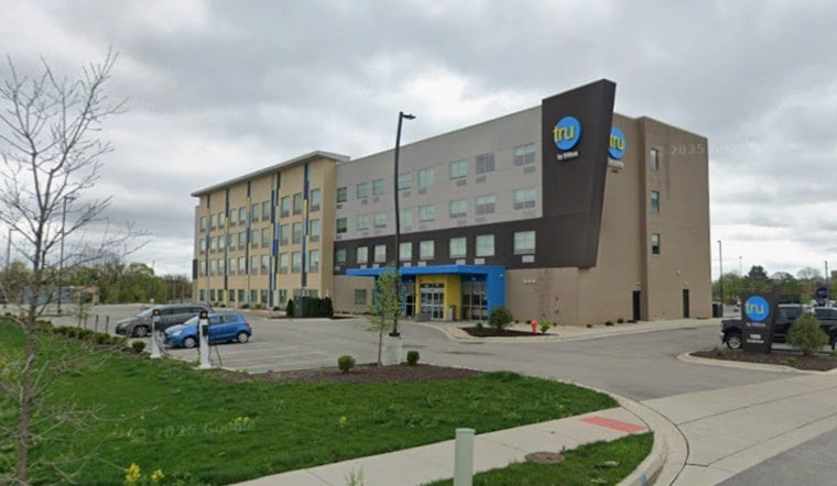 Rooftop Inferno Rattles Naperville Hilton By I-88