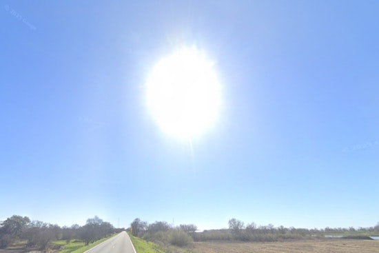 Sacramento Sizzles While Sierra Storms Threaten Midweek Plans