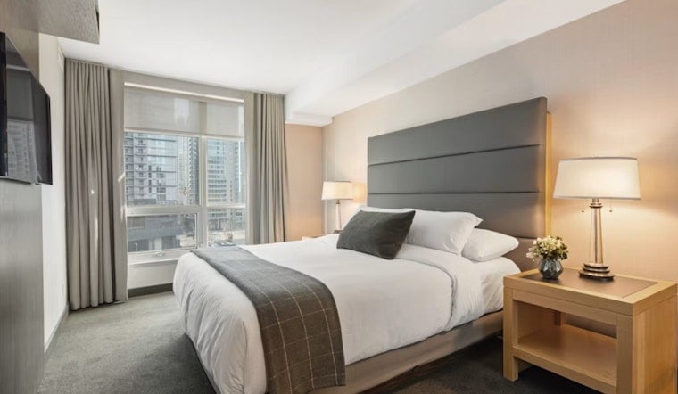San Francisco Hotels Pack In Suits Midweek, Scramble On Weekends