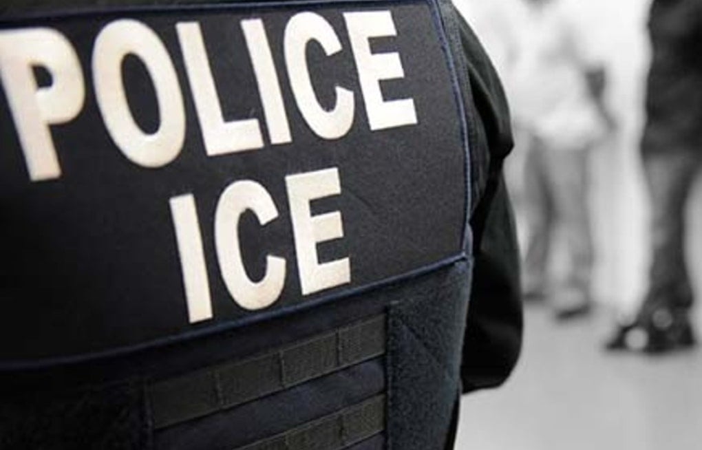 Furious Seattle Bystander Confronts Cops as Street Arrest Ignites ICE Fears