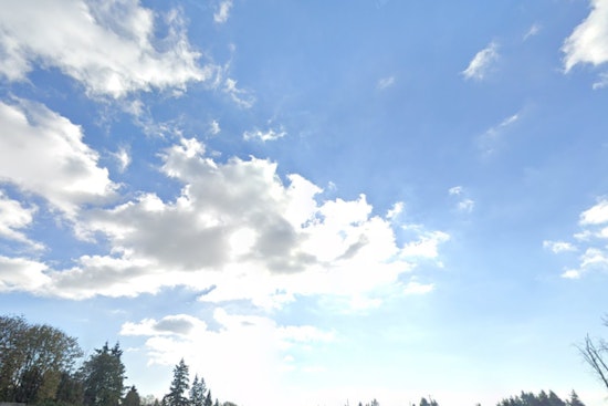 Seattle Shakes Off Morning Gloom for a Sun-Soaked July 4 Weekend