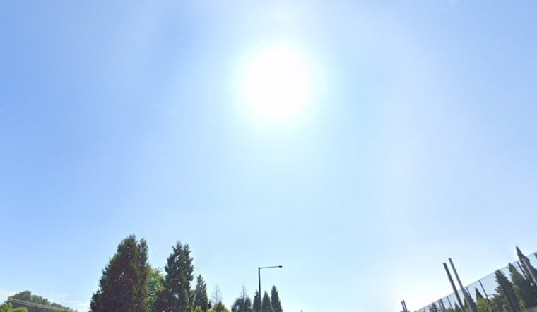 Seattle Sunshine Peaks Friday Before A Cooler Rainy Weekend