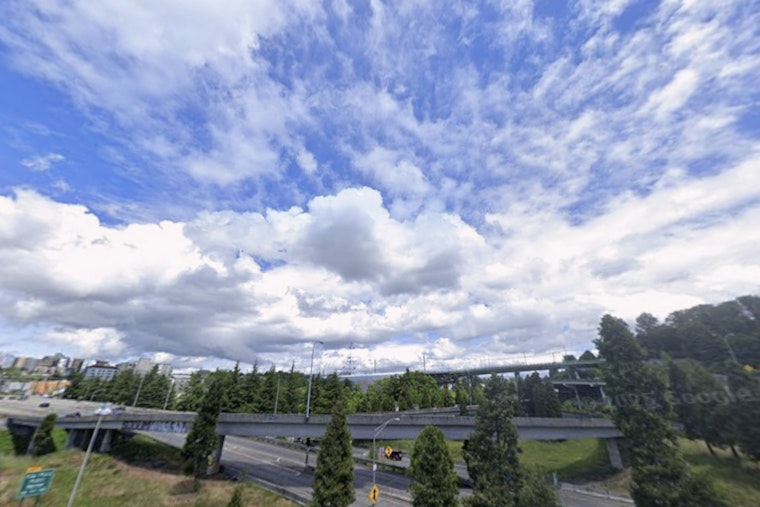 Seattle Wakes To Gloom, Snags Afternoon Sun As Week Rolls On