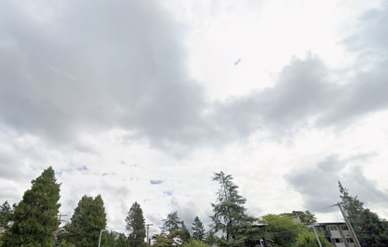 Gray Skies Grip Seattle as Marine Layer Puts Summer on Hold