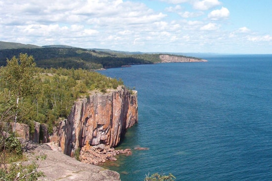 Second Palisade Head Cliff Death Rattles North Shore Community
