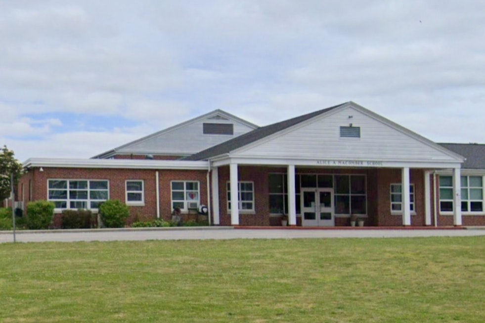 Sen. Rodrigues Linked To Drag Performance At Westport School