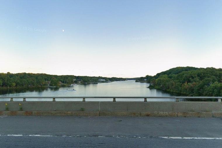 Sewer Scare At Lake Quinsigamond After 15,000-Gallon Spill