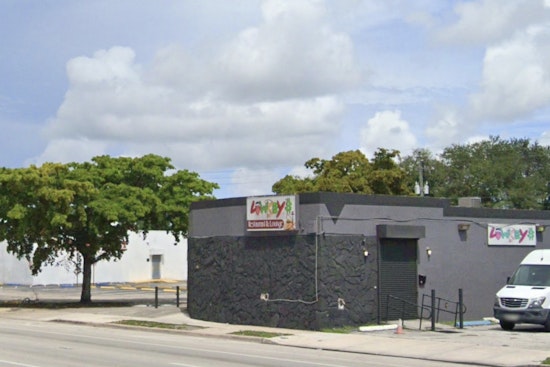 Shots Rip Through North Miami Eatery Strip, Man Left With Leg Wound