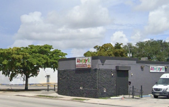Shots Rip Through North Miami Eatery Strip, Man Left With Leg Wound