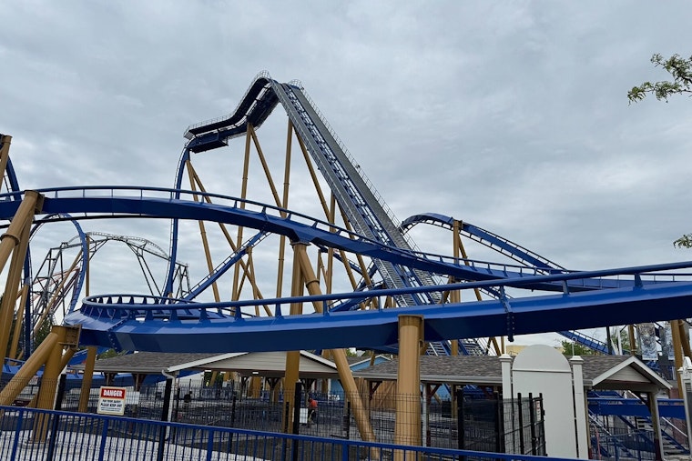Six Flags Riders Tackle 180-Foot Walk-Off After Coaster Stalls In Gurnee