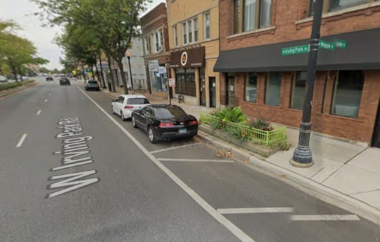 Smashburger House & Wings Moves In On Irving Park’s Old Taqueria Turf