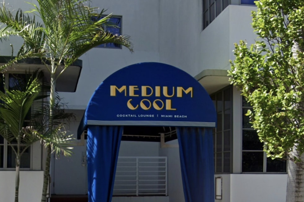 South Beach Jazz Den Medium Cool Getting Last Call On 17th Street