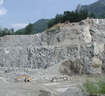 South County Erupts Over Lemay Quarry Dump Plan
