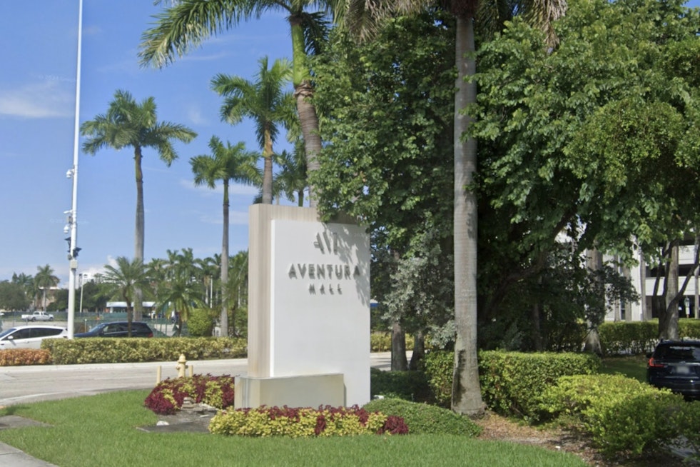 South Florida’s Aventura Mall Bets Big On Scent Stacking