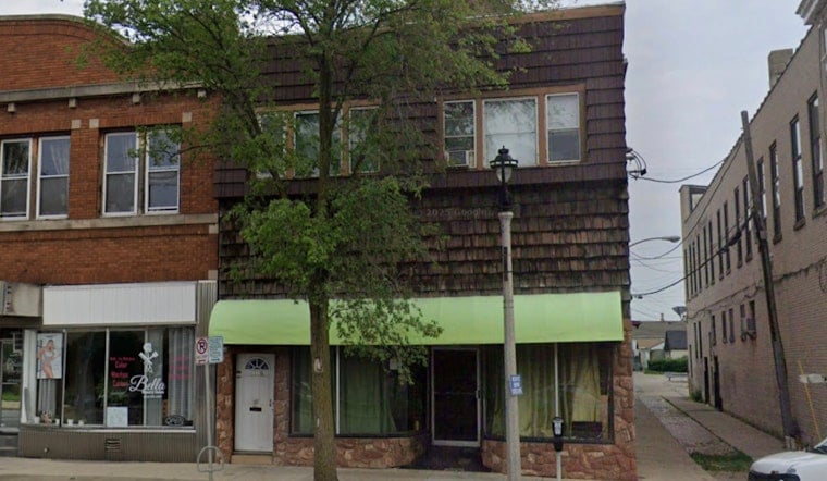 South Side Stand Pours Fizzy Taste Of Jalisco On Mitchell Street