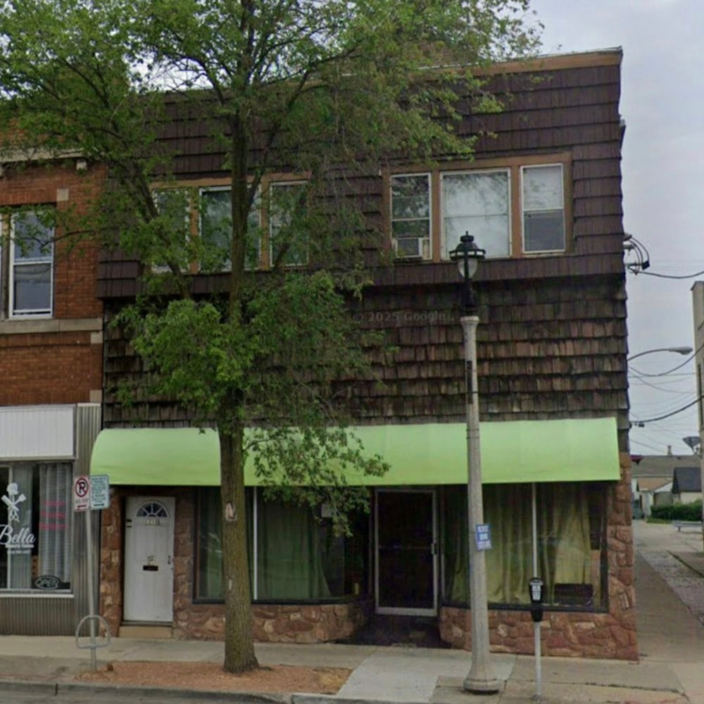 South Side Stand Pours Fizzy Taste Of Jalisco On Mitchell Street