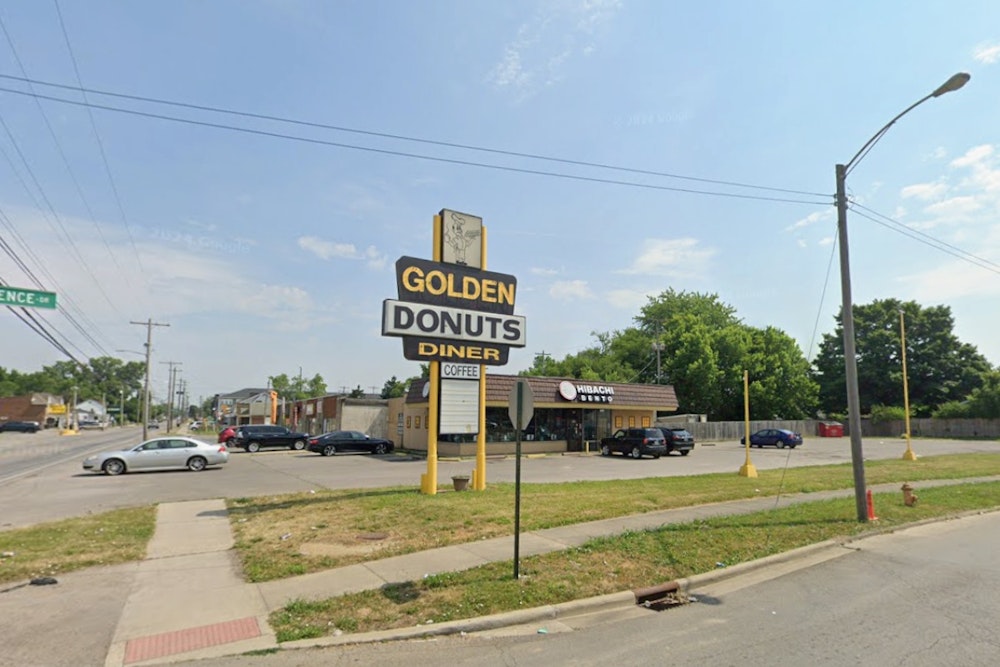 South Side Stunned as Golden Donuts Shutters After 30 Years