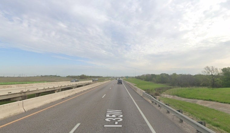 Southern Denton Drivers Fume as I-35W Crawl Becomes Daily Nightmare