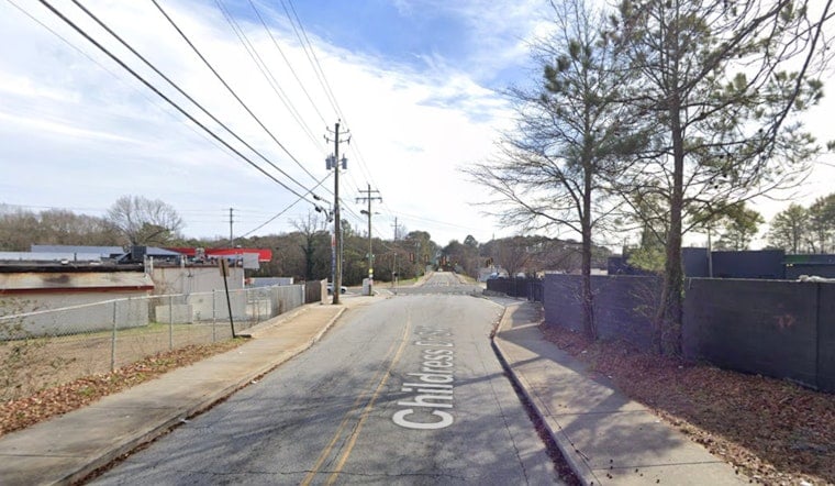 Southwest Atlanta Trash Alley Leaves Residents Fuming And Businesses Wary